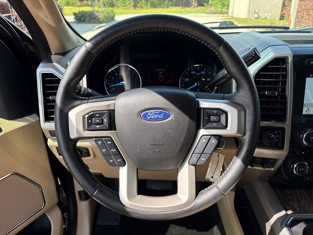 Certified 2018 Ford F250 Lariat w/ Chrome Package image 16