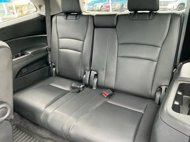 Used 2022 Honda Pilot Touring image 9