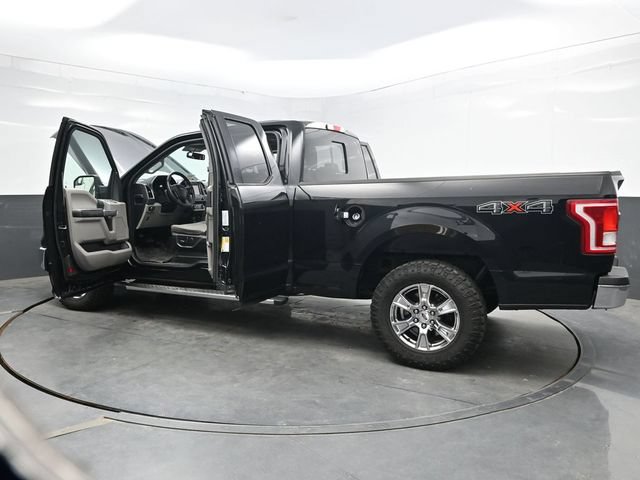 Used 2016 Ford F150 XLT w/ Equipment Group 302A Luxury AWD/4WD image 44
