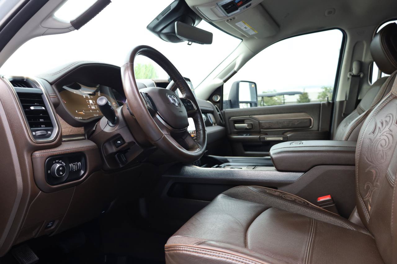 Used 2025 RAM 3500 Longhorn AWD/4WD image 12