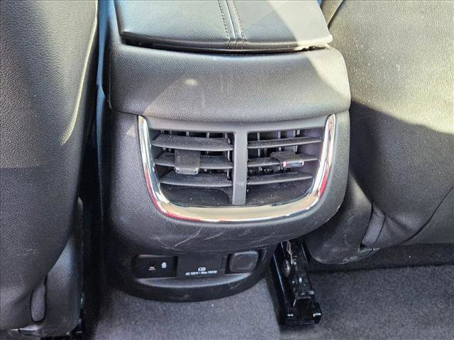 Used 2024 Chevrolet Malibu LT image 18