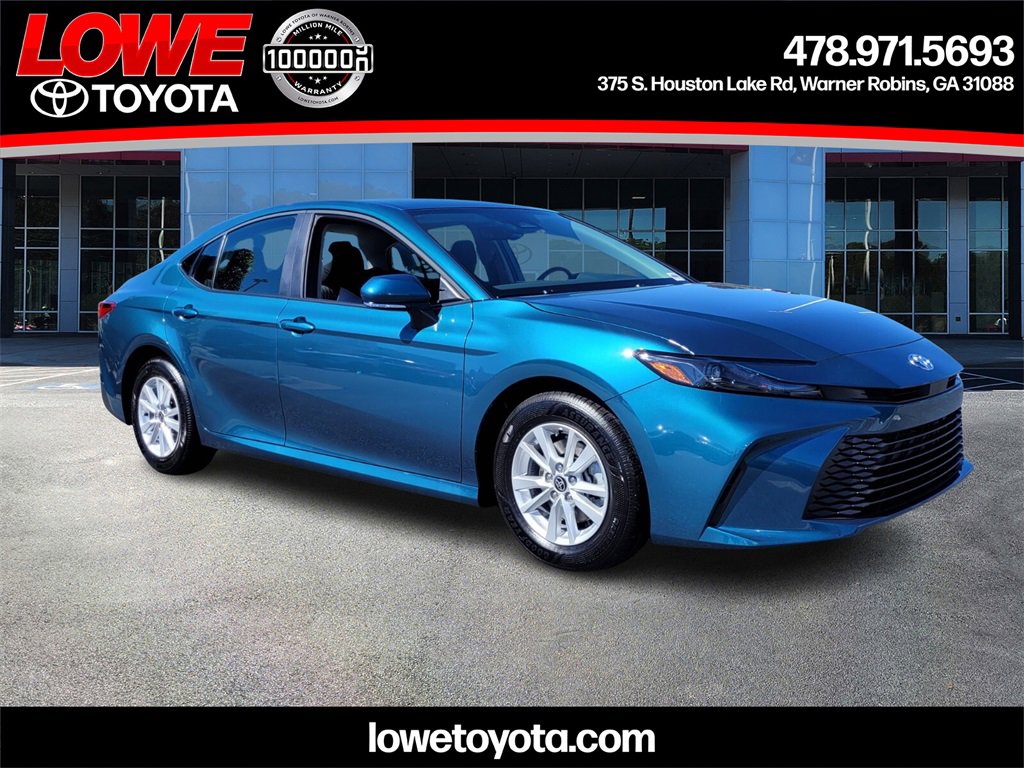 Used 2025 Toyota Camry LE