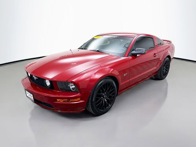 Used 2008 Ford Mustang GT Premium image 2