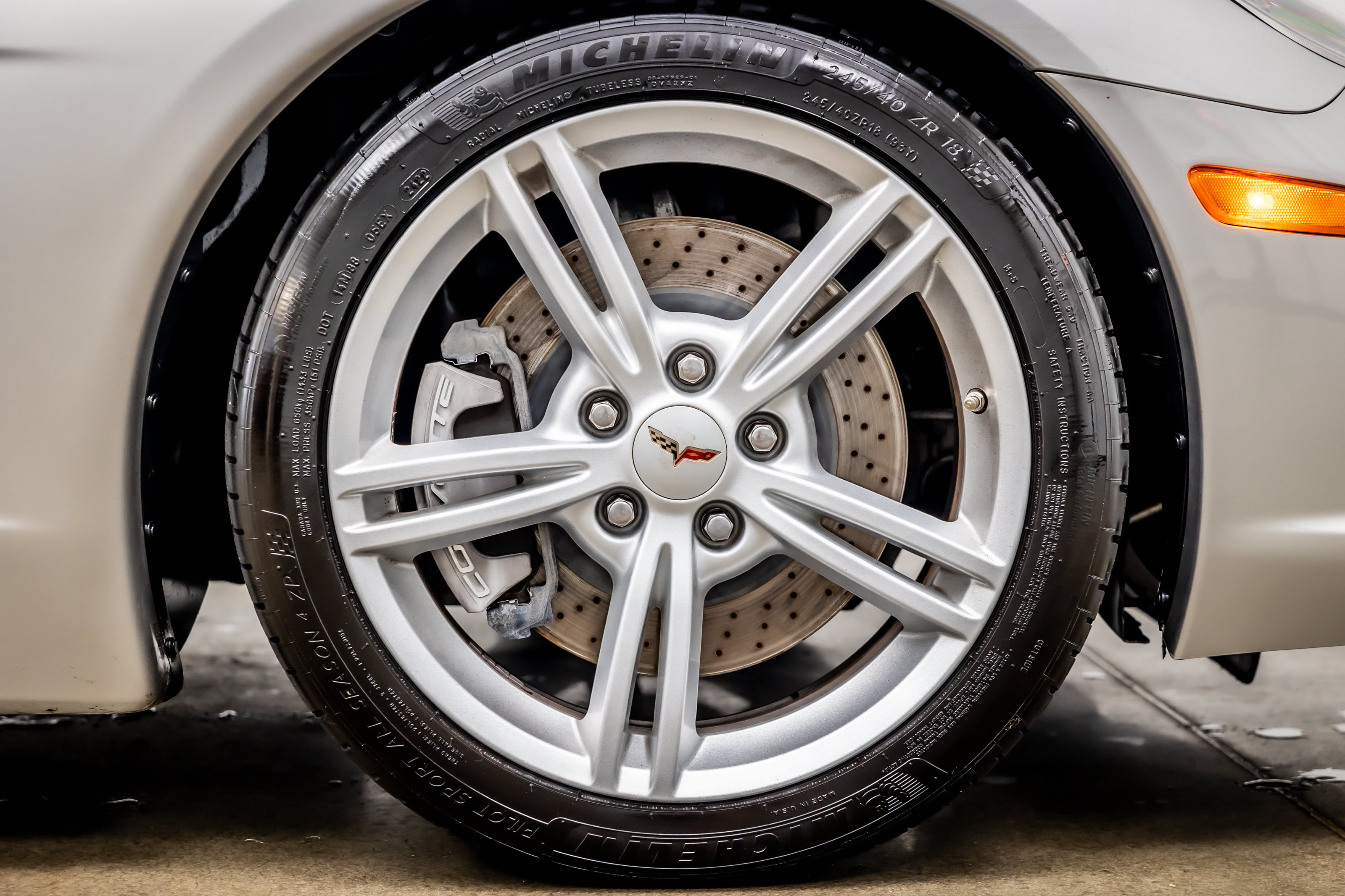 Used 2008 Chevrolet Corvette Convertible w/ Preferred Equipment Group RWD image 34