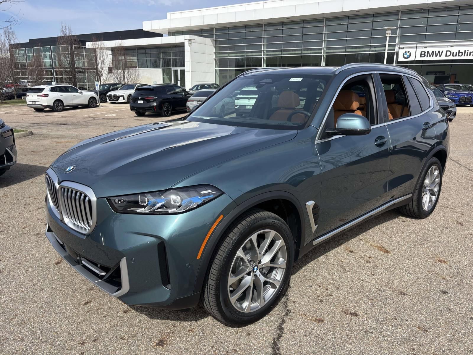 New 2026 BMW X5 xDrive40i image 1