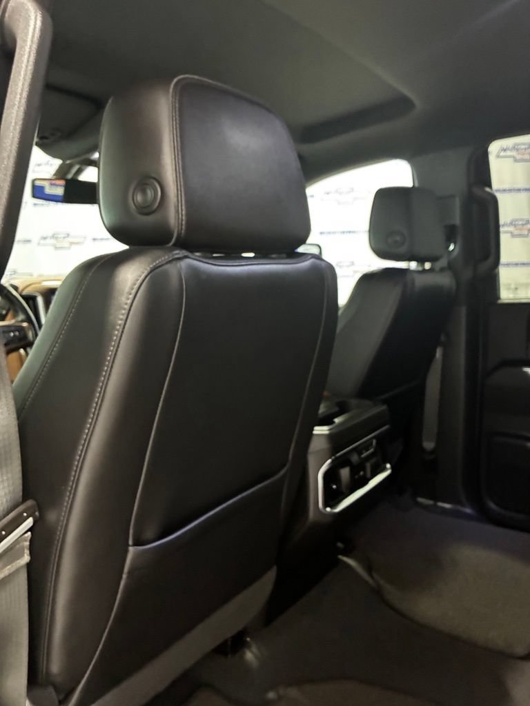 Used 2023 Chevrolet Silverado 3500 High Country AWD/4WD image 38
