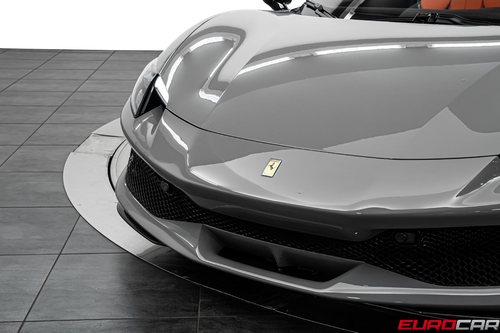 Used 2024 Ferrari 296 GTS RWD image 14