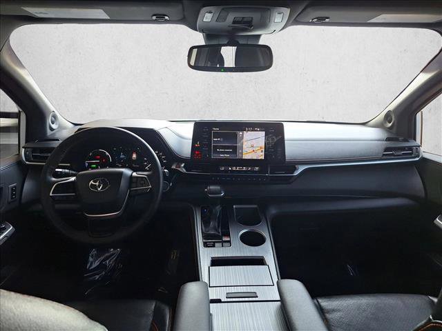 Certified 2024 Toyota Sienna XSE w/ XSE Premium Package image 16