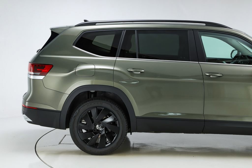 New 2026 Volkswagen Atlas SE image 11