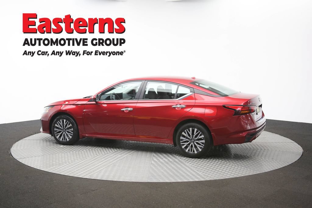Used 2023 Nissan Altima 2.5 SV w/ SV Premium Package AWD/4WD image 63