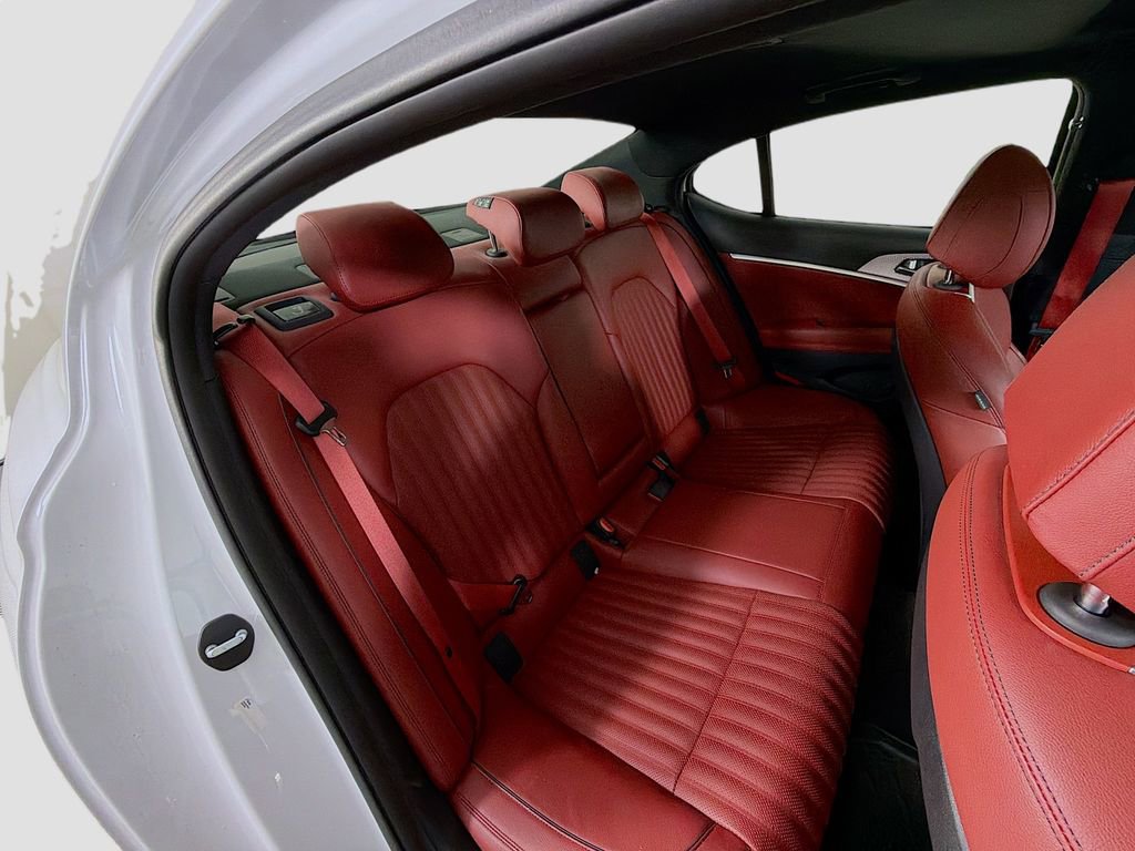 Used 2023 Genesis G70 2.0T w/ Sport Prestige Package image 29