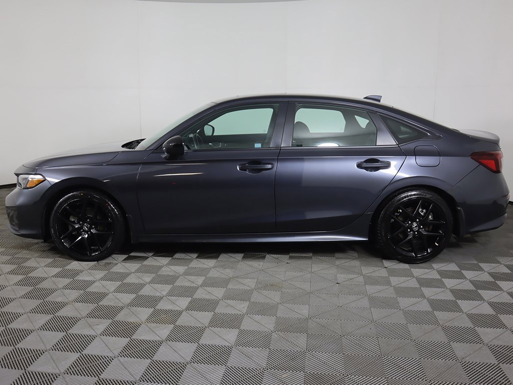 Used 2025 Honda Civic Sport image 17