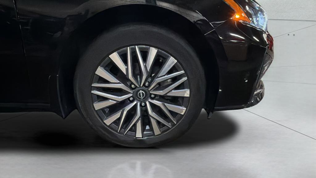Used 2023 Nissan Altima 2.5 SV w/ SV Premium Package image 24