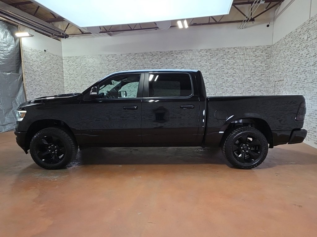 Used 2019 RAM 1500 Sport w/ Black Appearance Package image 4