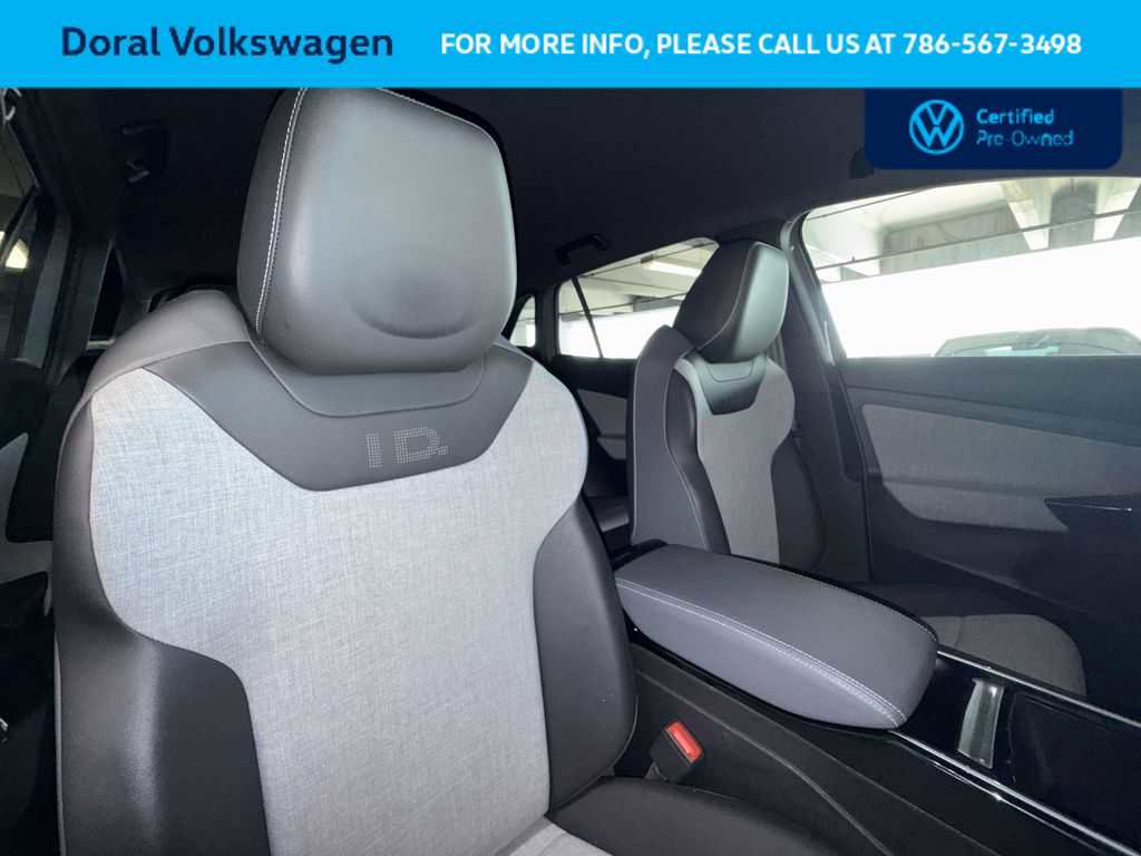 Used 2024 Volkswagen ID.4 2WD image 27