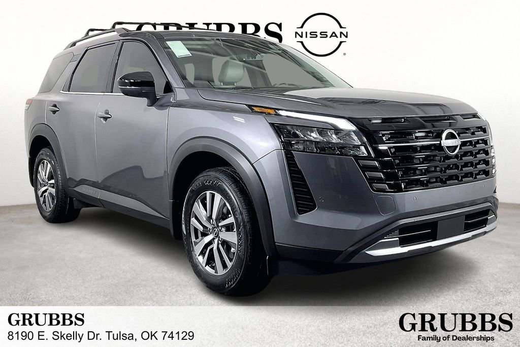New 2026 Nissan Pathfinder SL FWD image 1