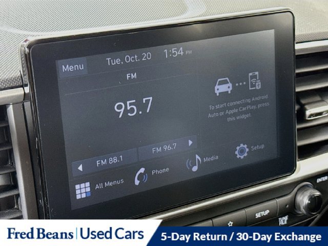 Certified 2026 Hyundai Venue SEL FWD image 20