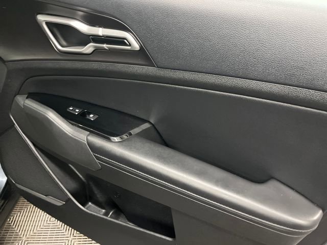 Certified 2023 Kia Sportage EX image 29