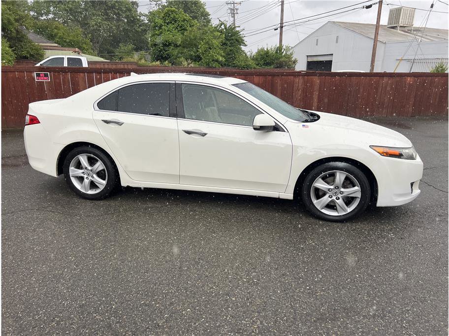 Used 2010 Acura TSX Sedan image 4
