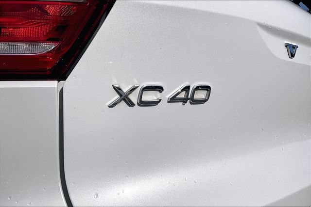 Used 2020 Volvo XC40 T5 Inscription AWD/4WD image 23