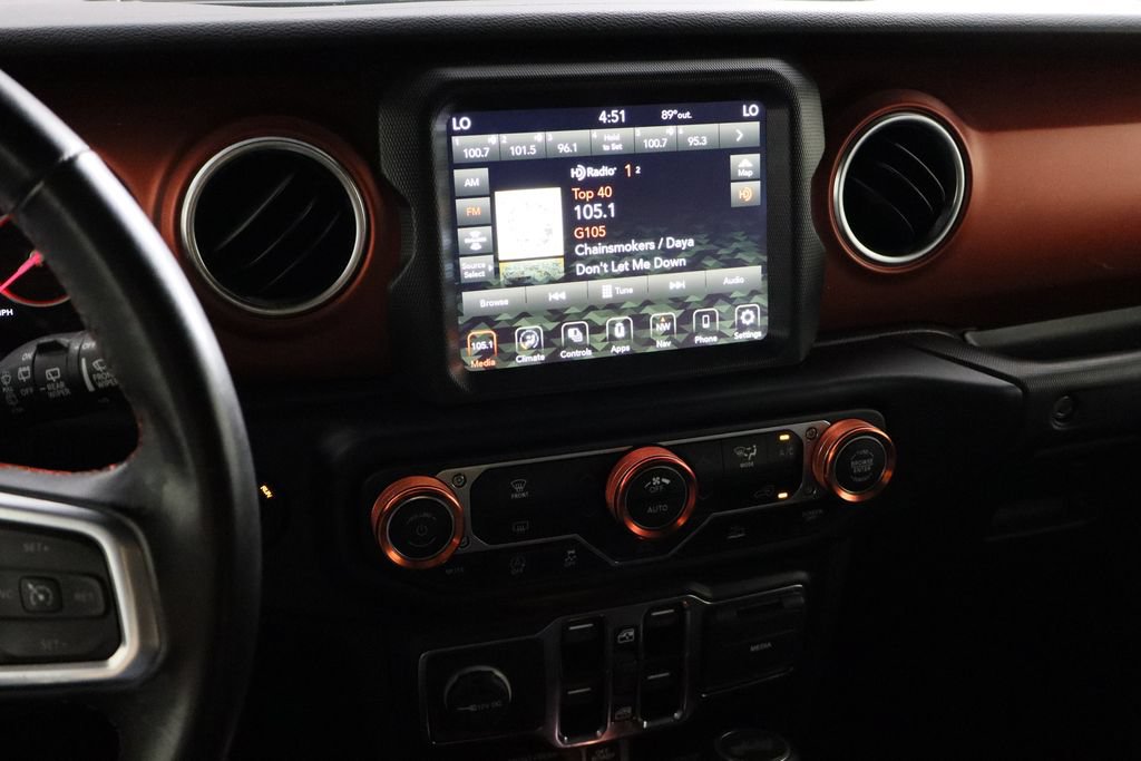 Used 2022 Jeep Wrangler Unlimited Rubicon AWD/4WD image 24