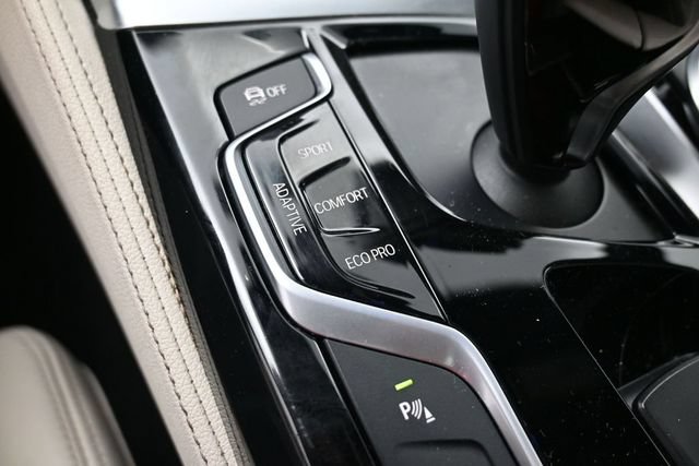 Used 2018 BMW M550i xDrive AWD/4WD image 30