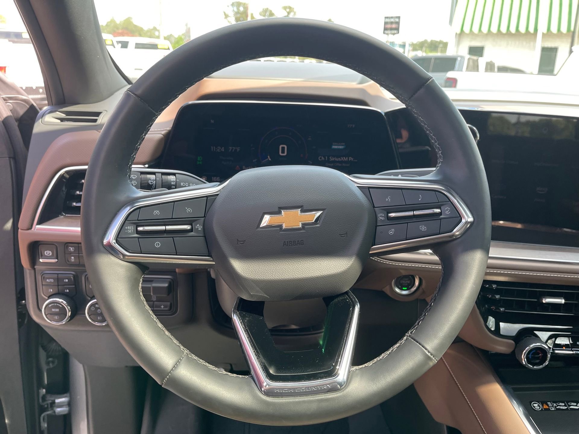 Used 2025 Chevrolet Tahoe High Country image 16