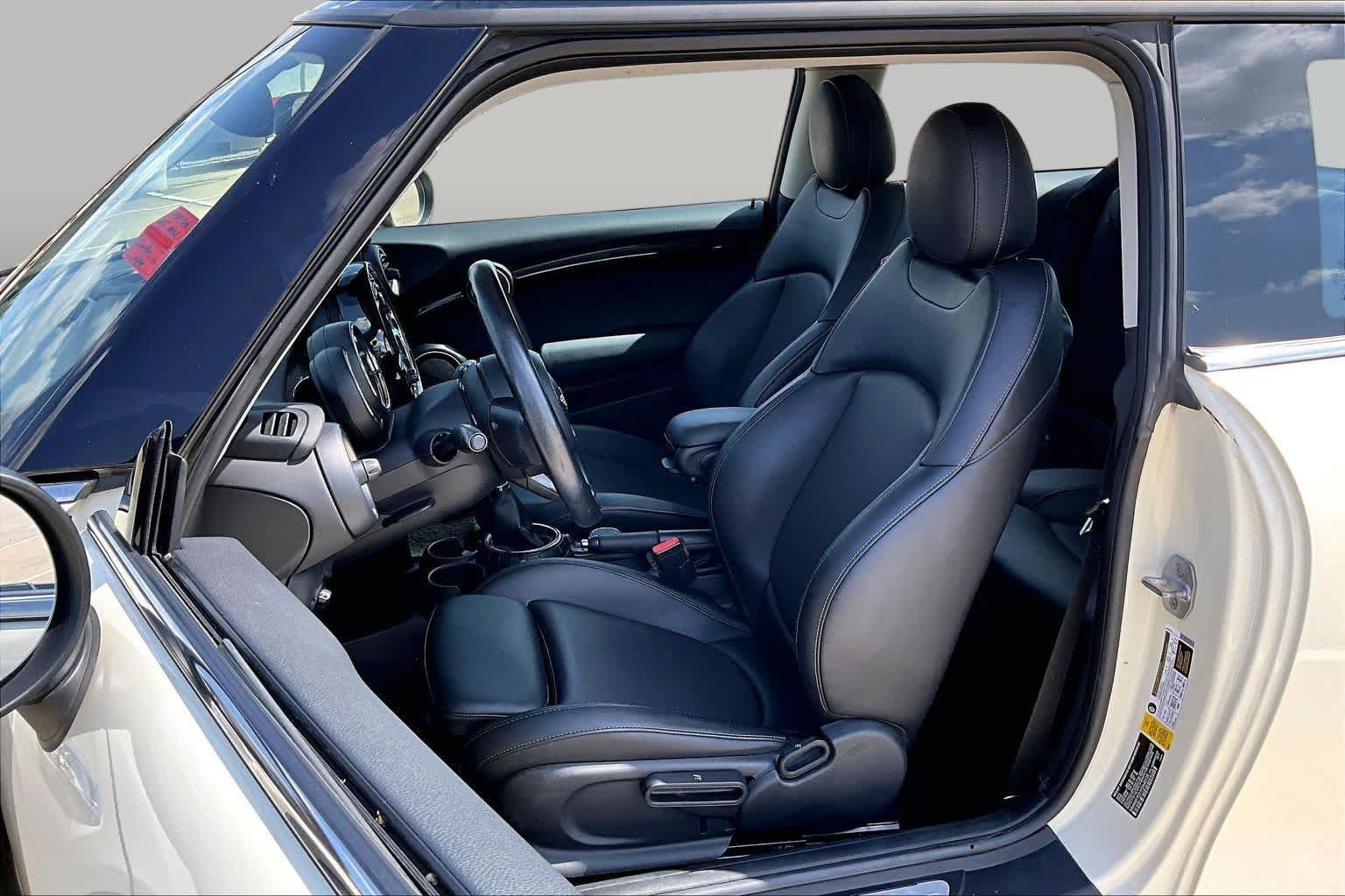 Used 2015 MINI Cooper S FWD image 8