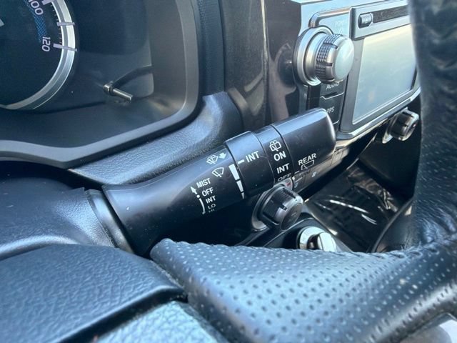 Used 2019 Toyota 4Runner Limited AWD/4WD image 36