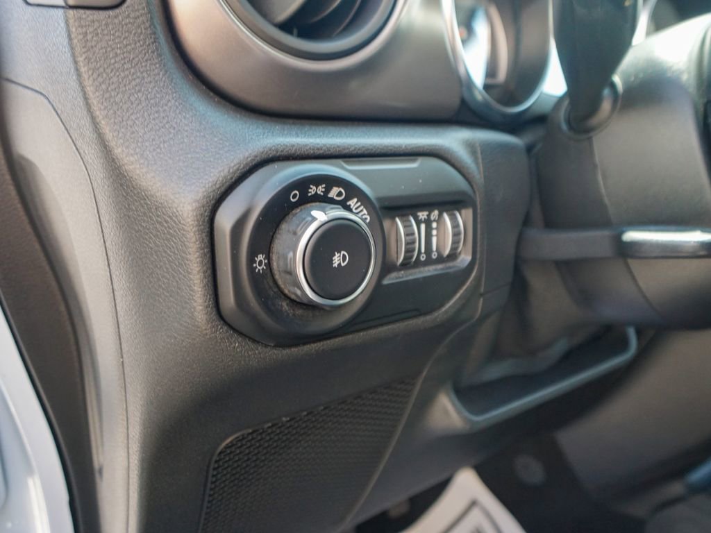 Used 2021 Jeep Wrangler Unlimited Sport image 16