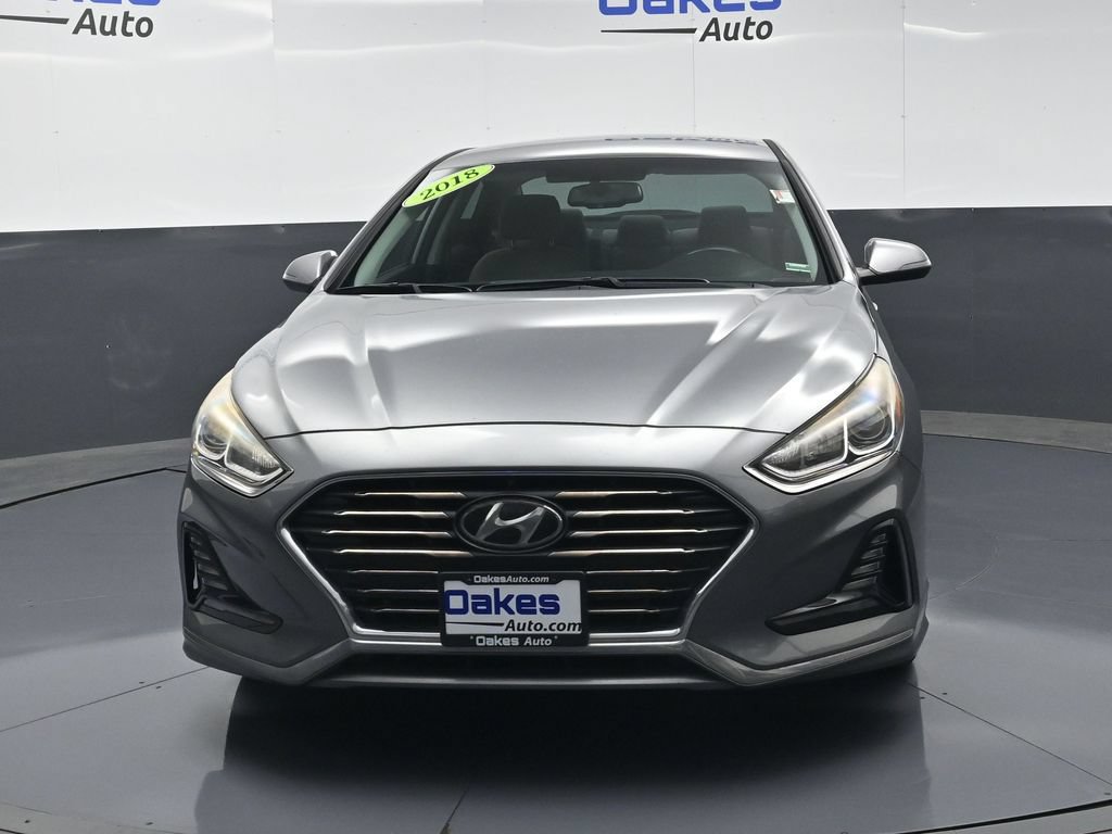 Used 2018 Hyundai Sonata SEL FWD image 2