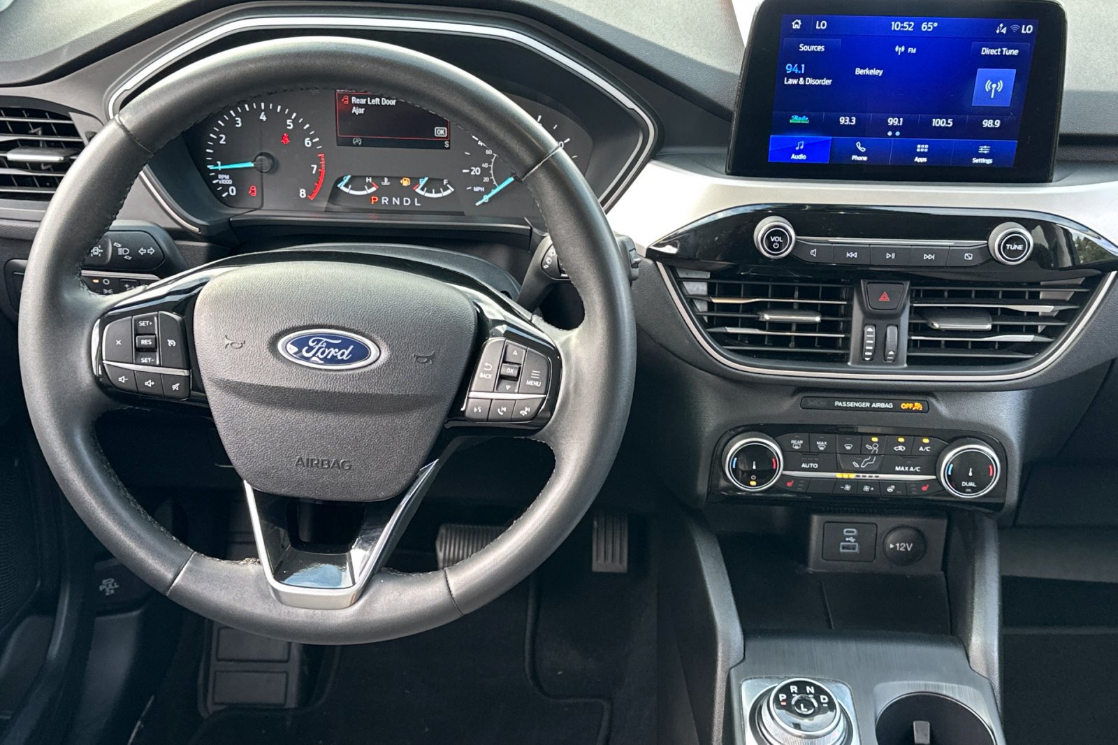 Used 2022 Ford Escape SE w/ SE Sport Appearance Package AWD/4WD image 13