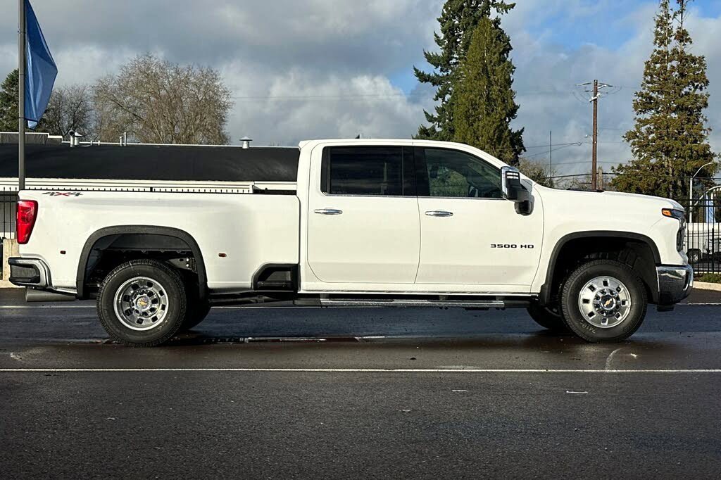 New 2026 Chevrolet Silverado 3500 LTZ w/ LTZ Convenience Package image 45
