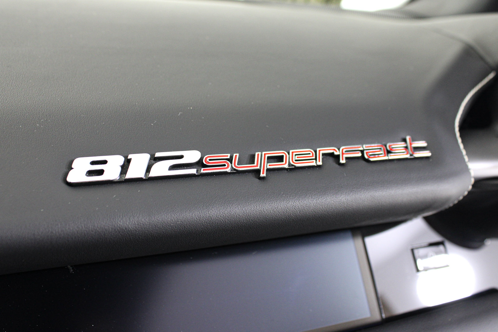 Used 2019 Ferrari 812 Superfast RWD image 40