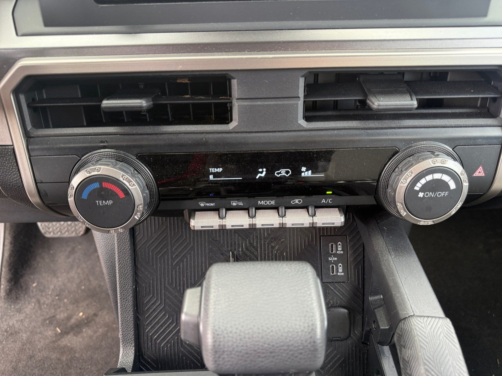 Used 2025 Toyota 4Runner SR5 AWD/4WD image 12