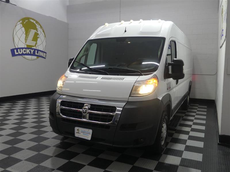 Used 2018 RAM ProMaster 2500 w/ Premium Appearance Group image 3