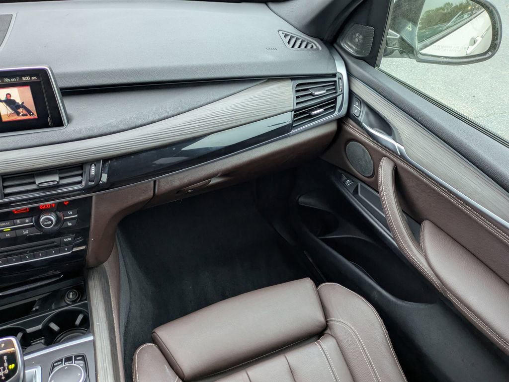 Used 2018 BMW X5 xDrive35i image 17