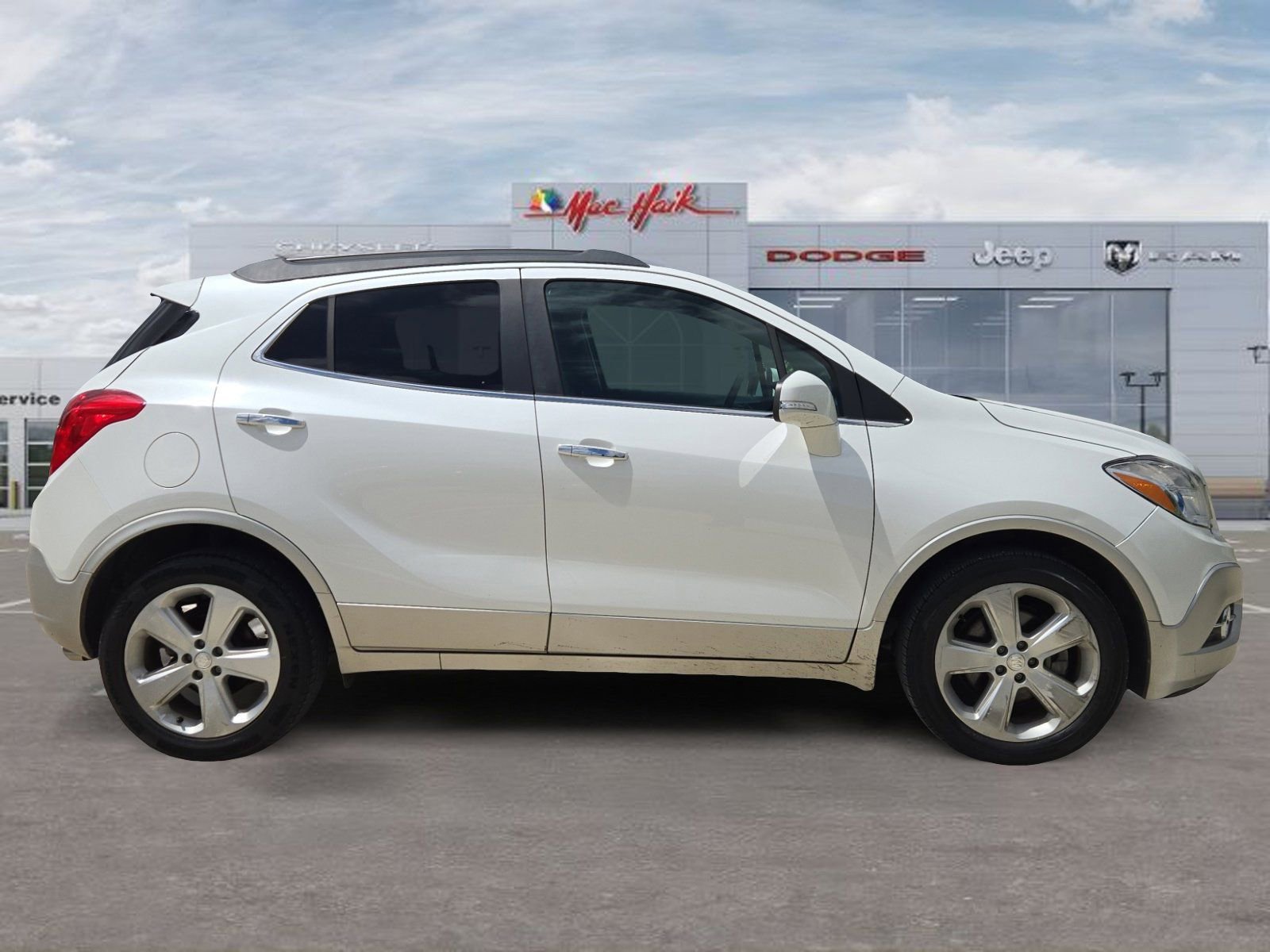Used 2016 Buick Encore Convenience FWD image 6