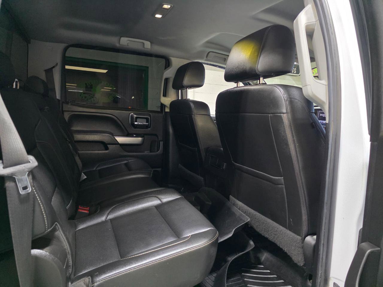 Used 2019 Chevrolet Silverado 2500 LTZ w/ Duramax Plus Package image 23