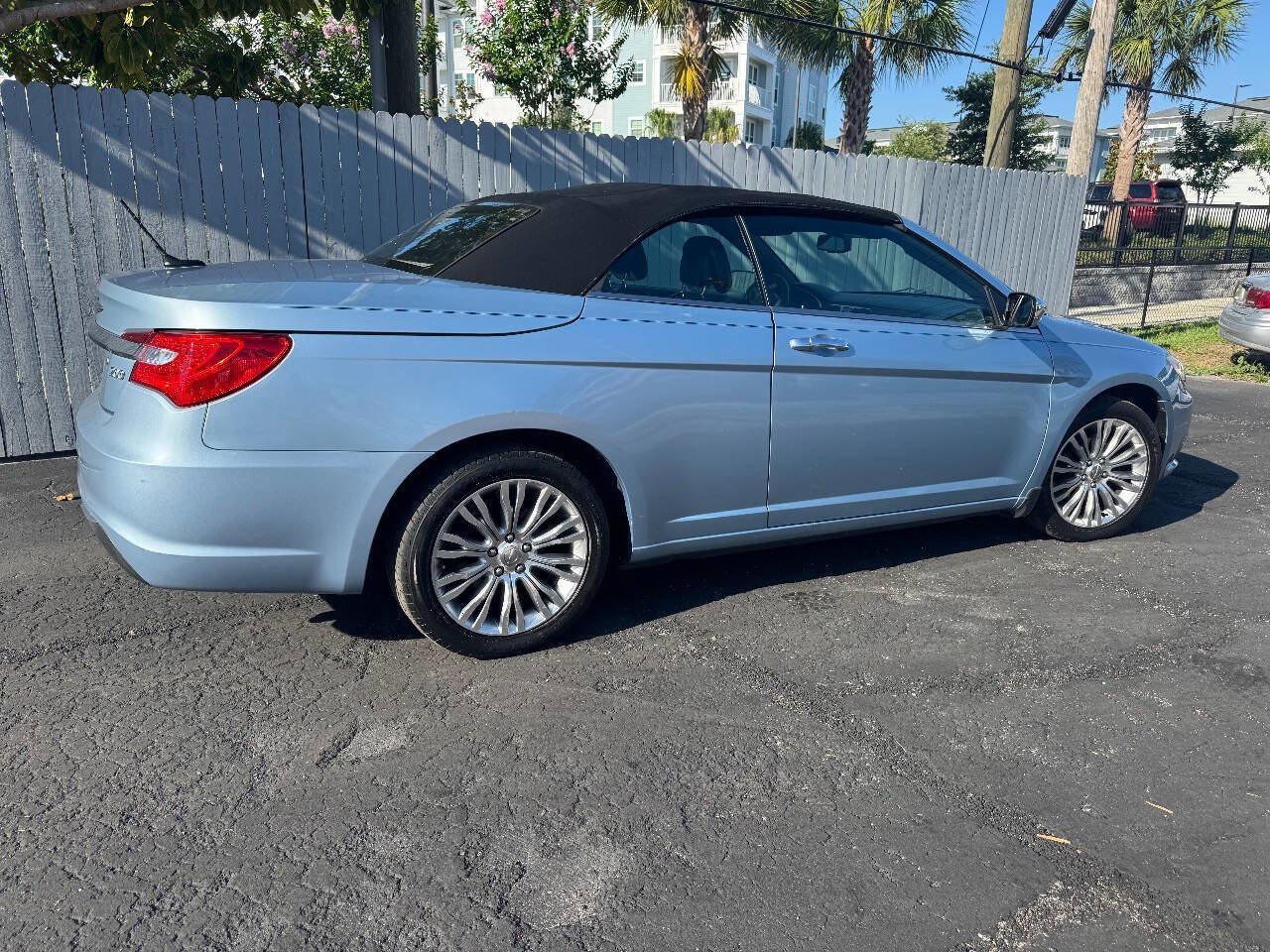 Used 2012 Chrysler 200 Limited image 17