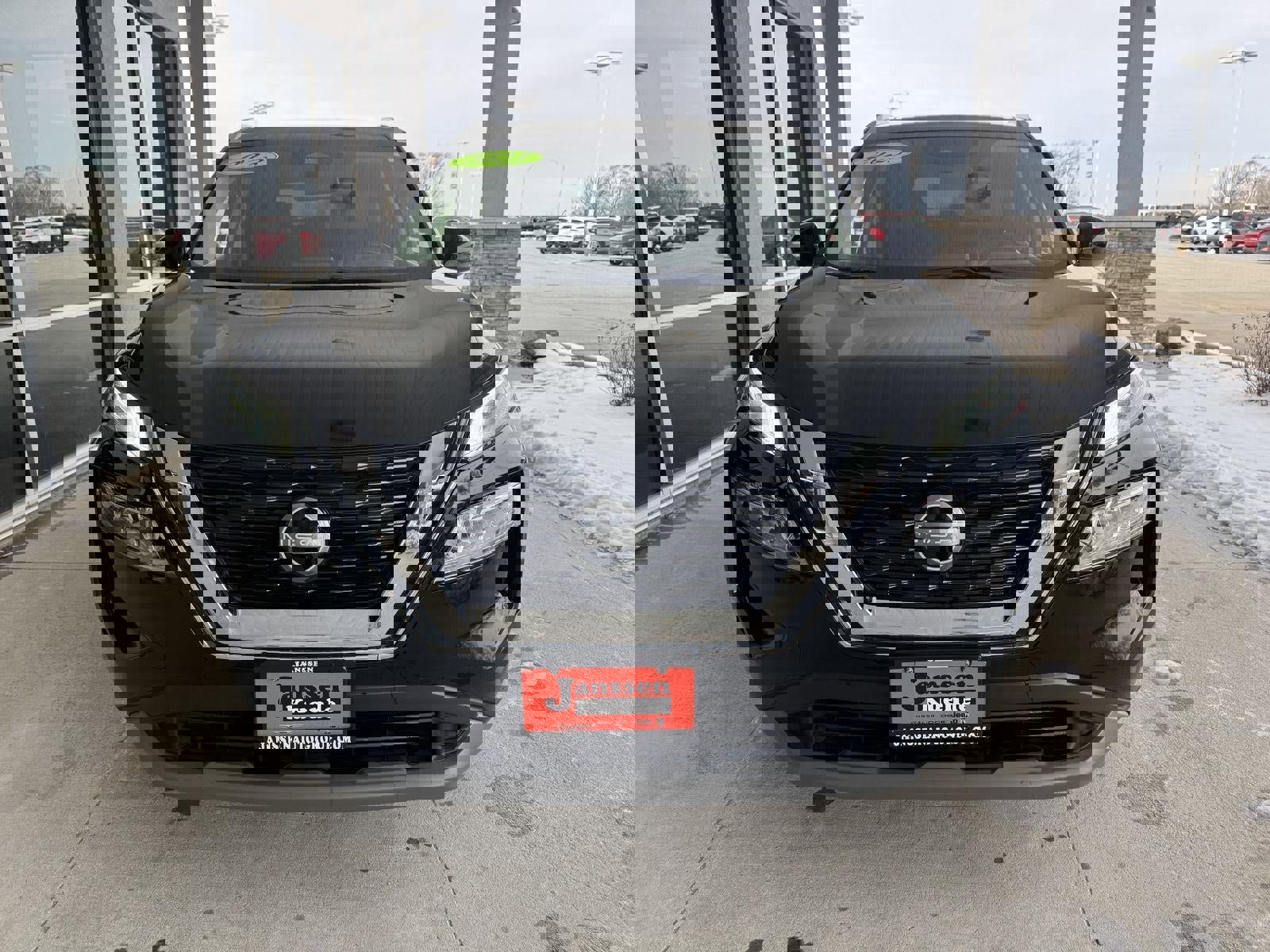 Used 2023 Nissan Rogue SV w/ SV Premium B Package AWD/4WD image 4