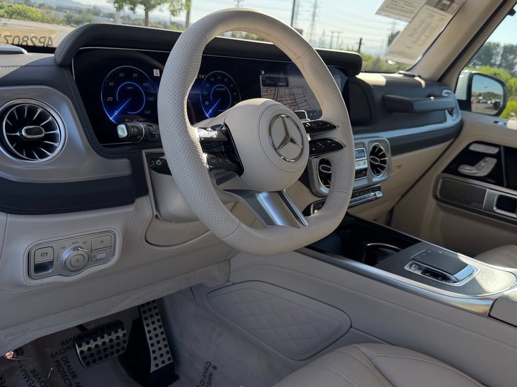 Used 2025 Mercedes-Benz G 580 w/ EQ Technology image 28
