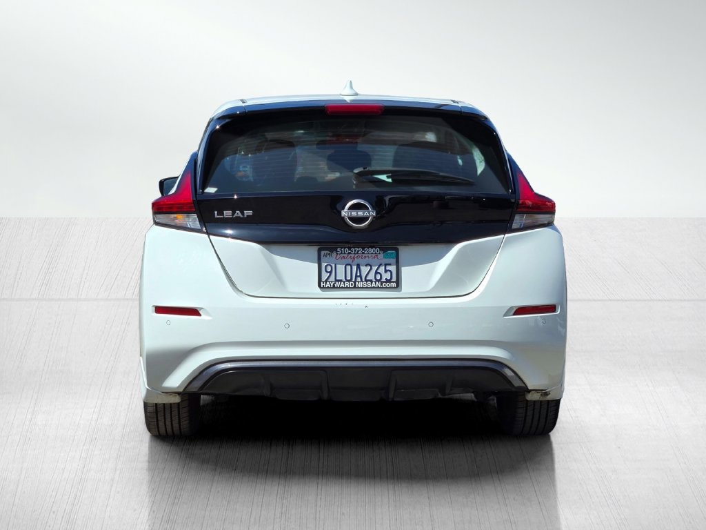 Used 2024 Nissan Leaf S FWD image 6