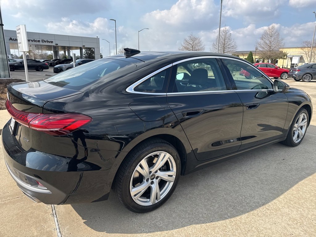 Used 2025 Audi A5 2.0T Premium Plus w/ Premium Plus image 3