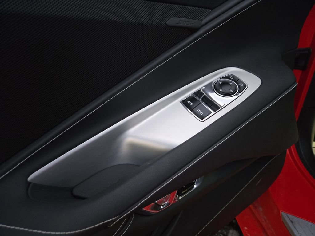 Used 2022 Chevrolet Corvette Stingray Coupe w/ Z51 Performance Package image 10