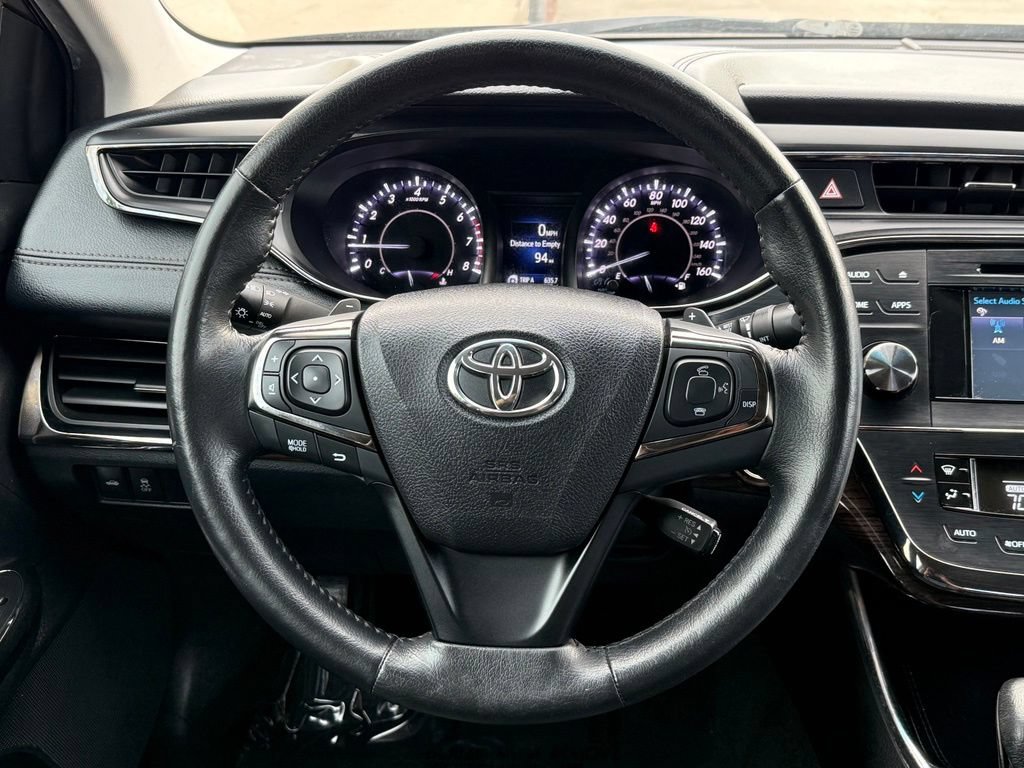 Used 2015 Toyota Avalon XLE Premium FWD image 25
