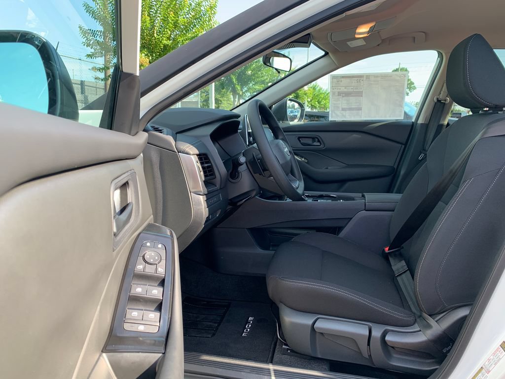 New 2026 Nissan Rogue S FWD image 17
