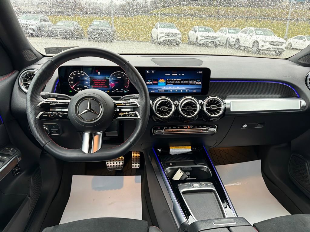 Certified 2025 Mercedes-Benz GLB 250 4MATIC image 13