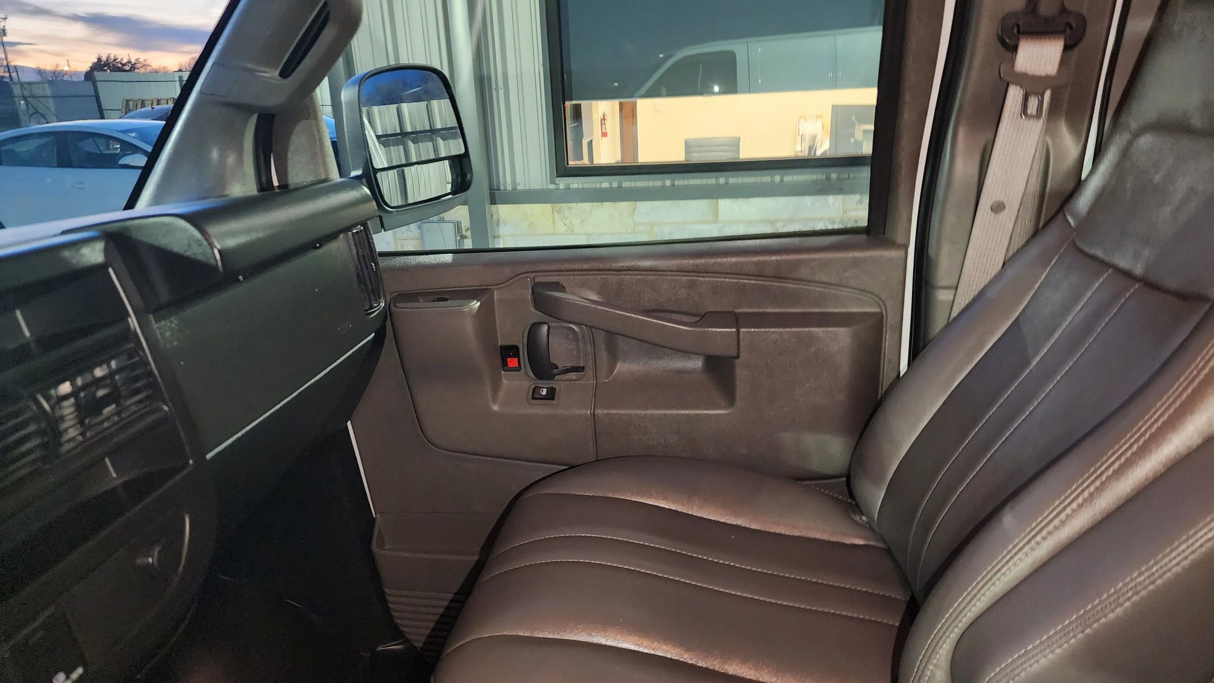 Used 2024 Chevrolet Express 2500 w/ Driver Convenience Package image 20