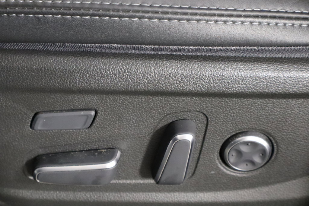 Used 2022 Hyundai Santa Fe Calligraphy FWD image 24